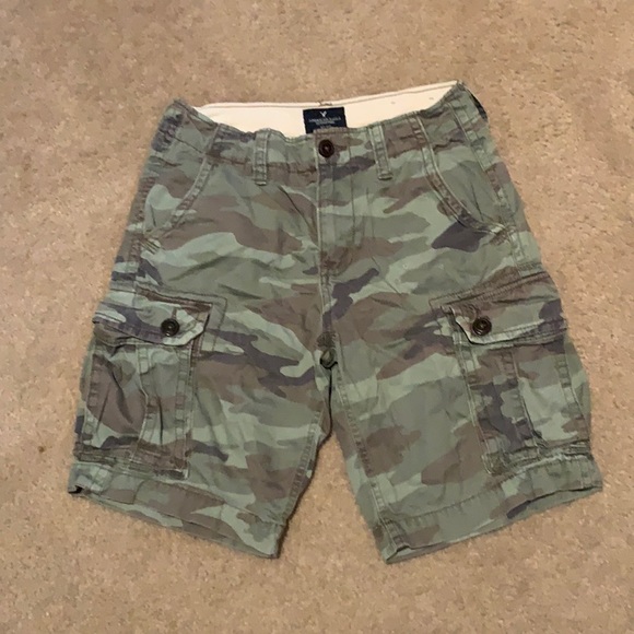 Men’s cargo shorts - Picture 1 of 5